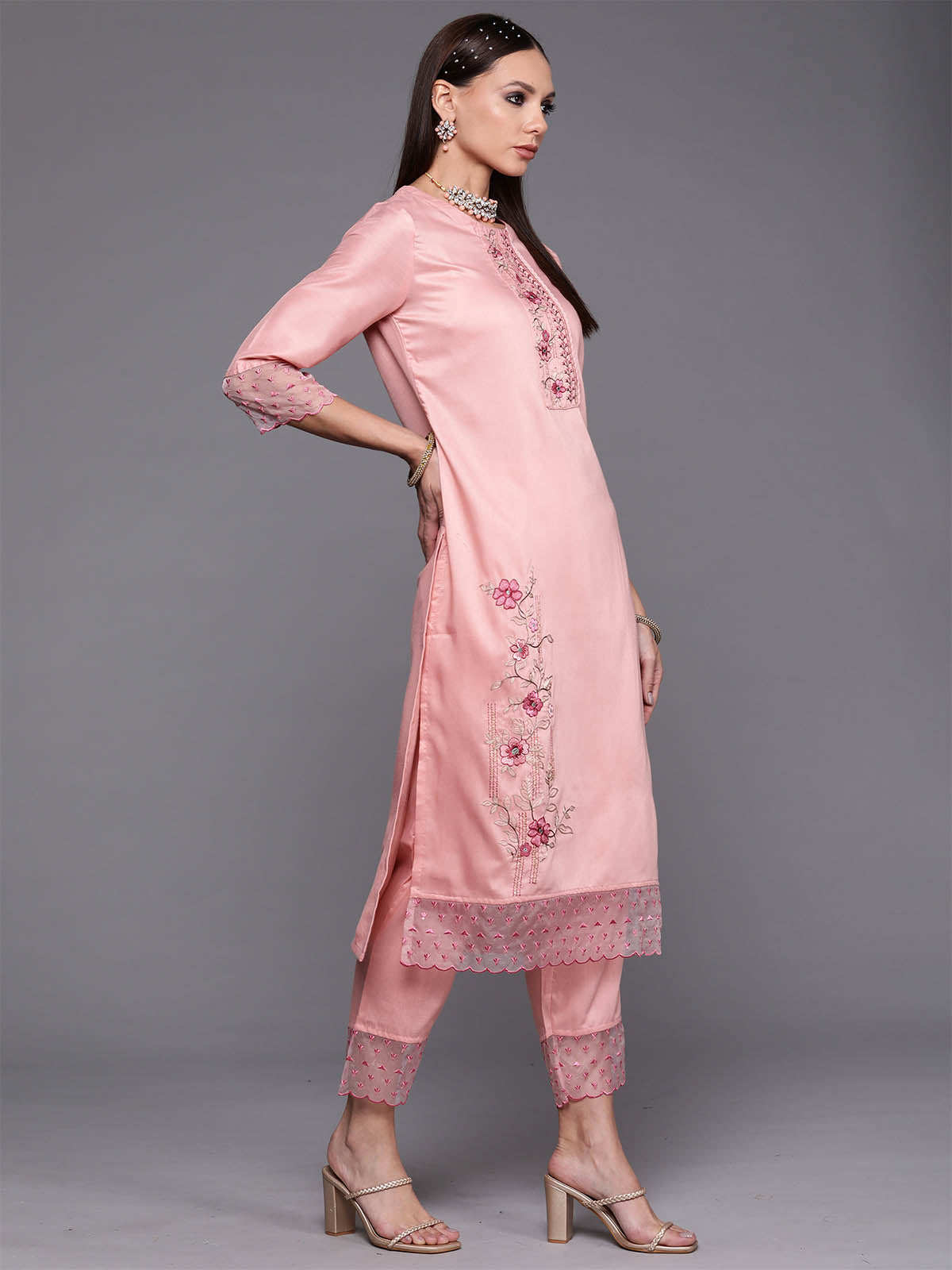 Odette Women Pink Floral Embroidered Straight Stitched Kurta Trouser With Dupatta Set