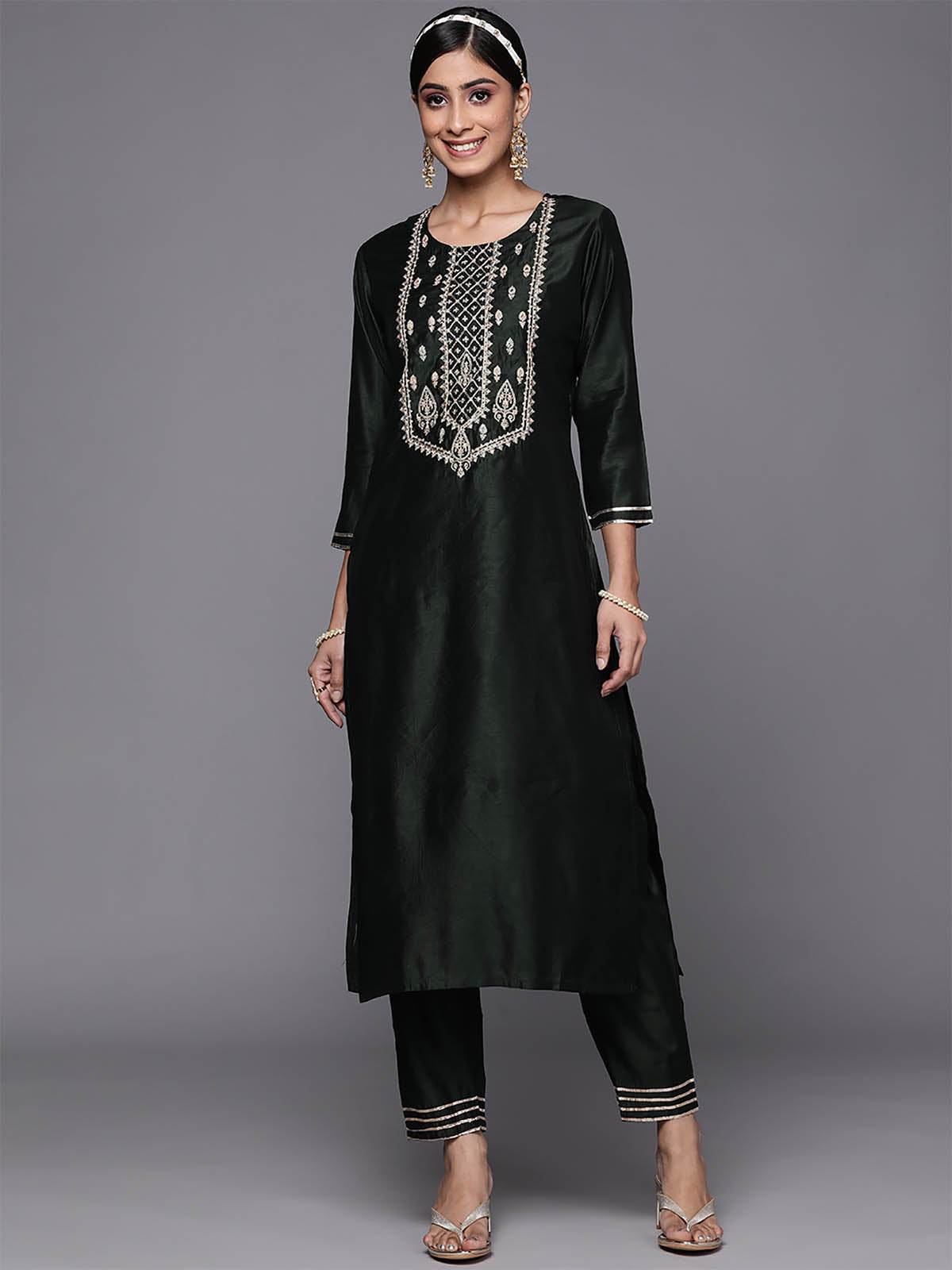 Odette Women Green Embroidred Straight Stitched Kurta Trouser Set