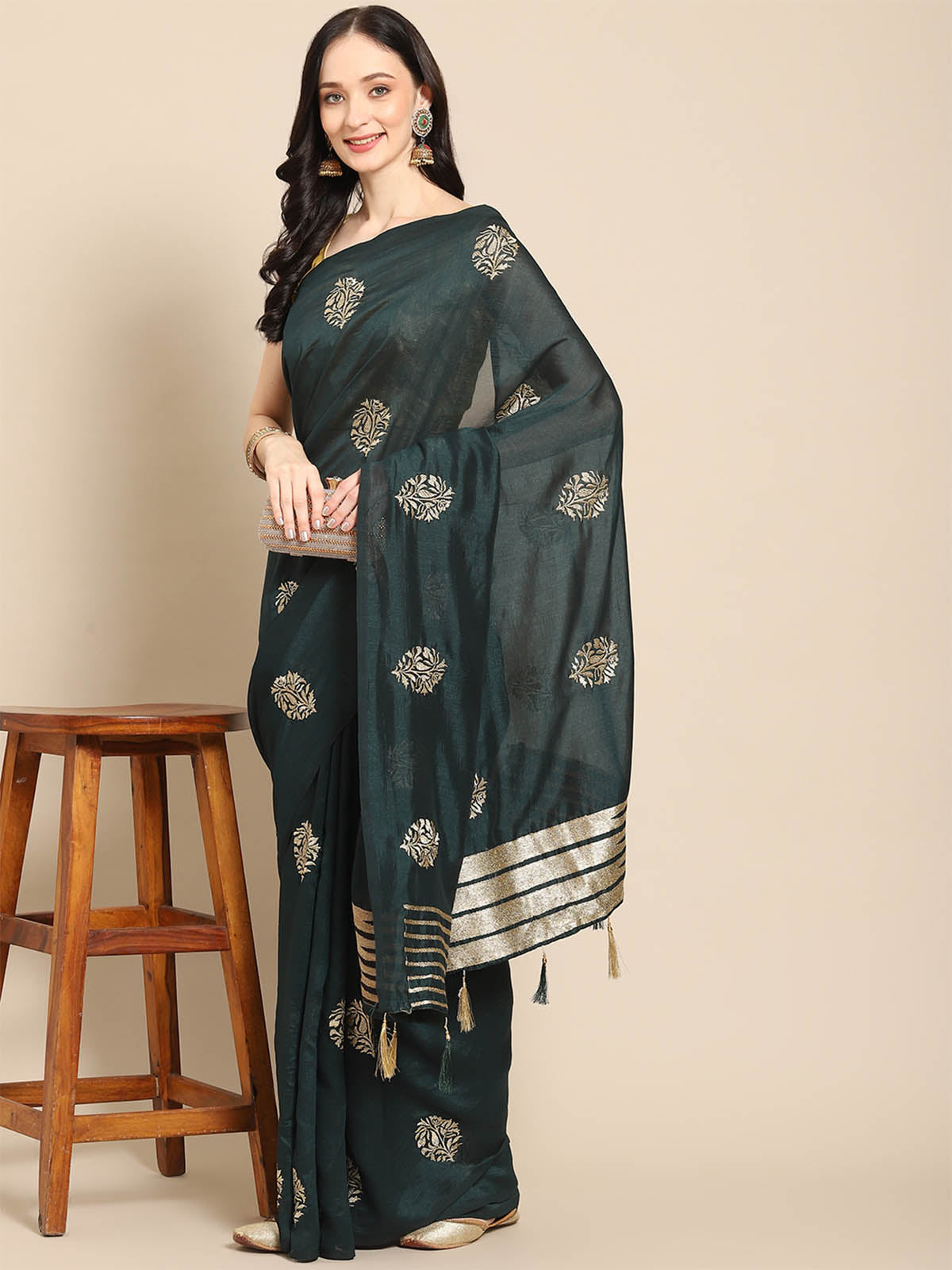 Odette Women Green Silk Embroidered Saree With Unstitched Blouse