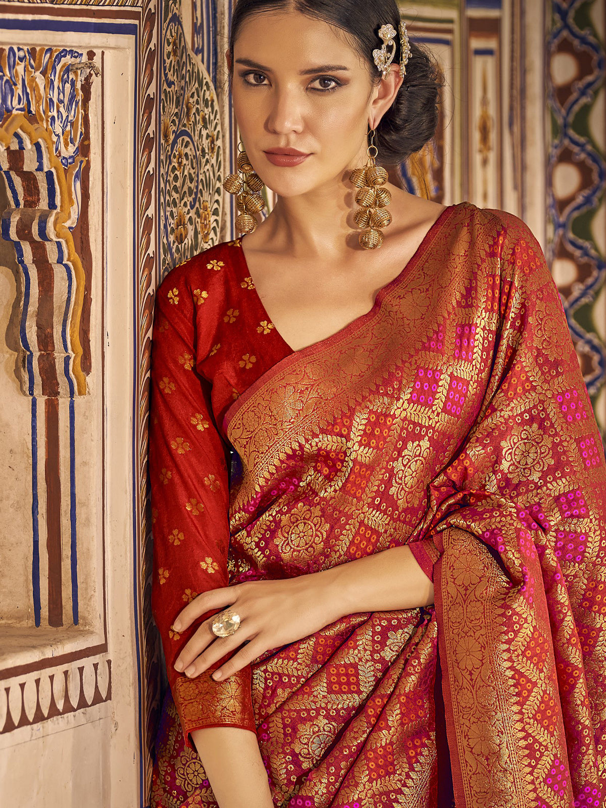 Odette Women Red Chinon Bandhani Printed Saree With Unstitched Blouse Piece
