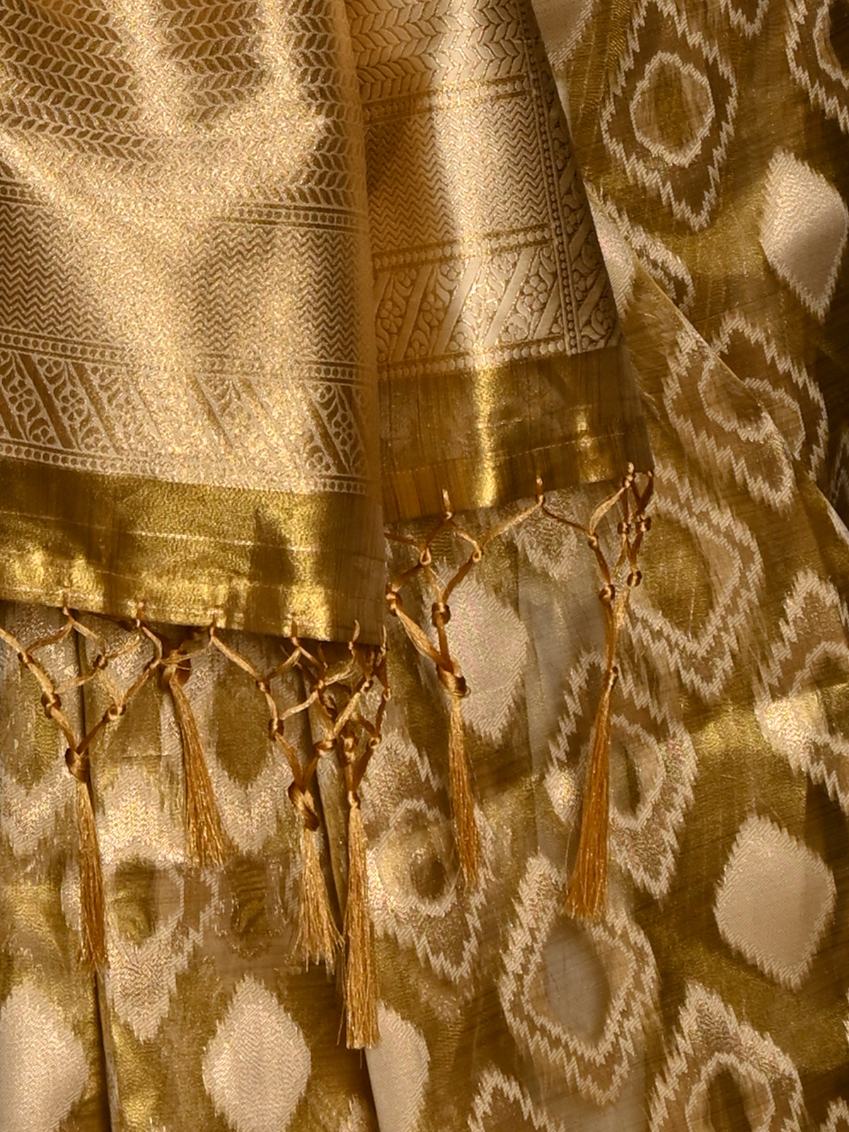 Festive Gold Tissue Woven Saree With Unstitched Blouse