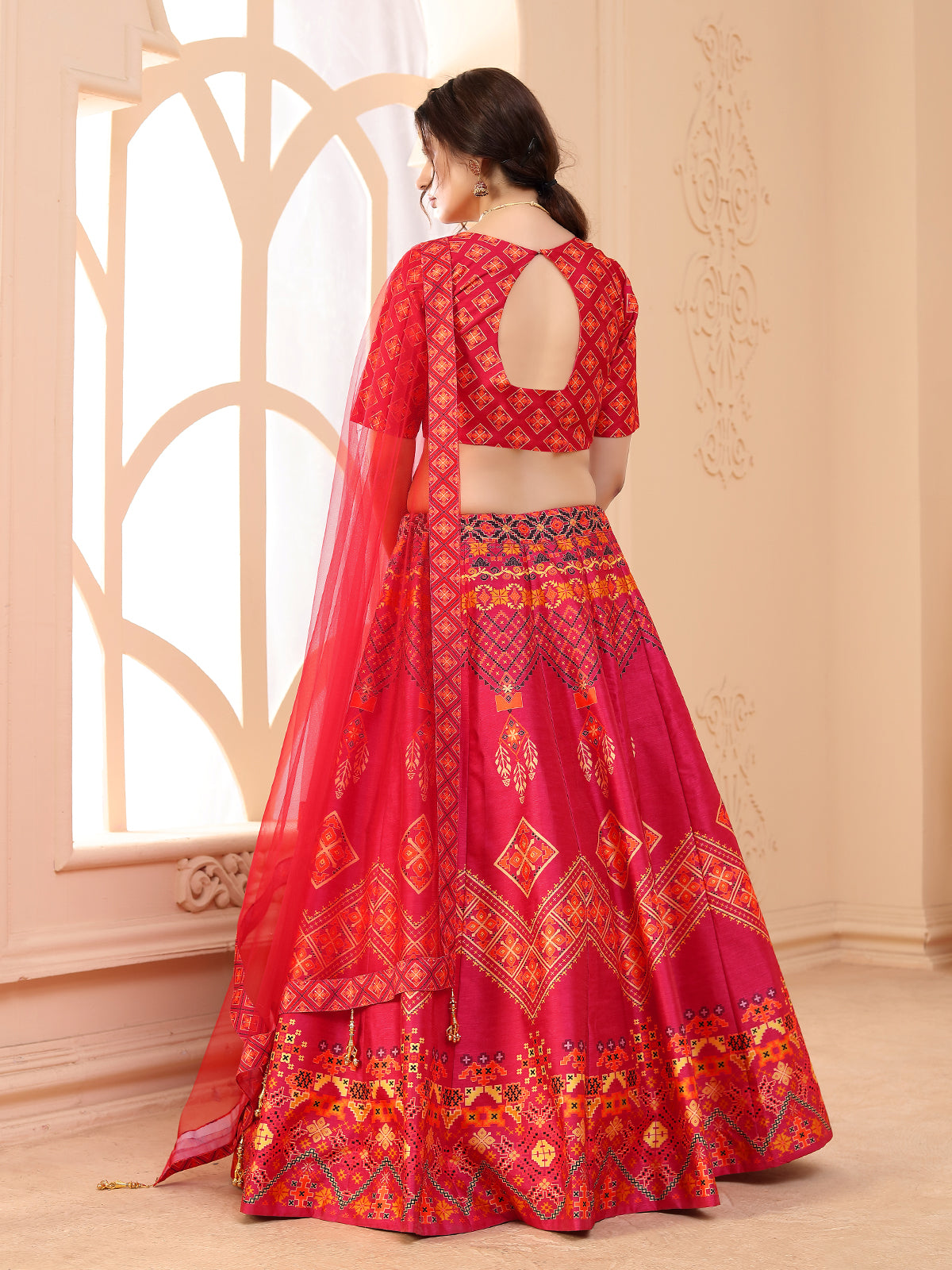 Odette Women Magenta Semi Stitched Lehenga With  Unstitched Blouse