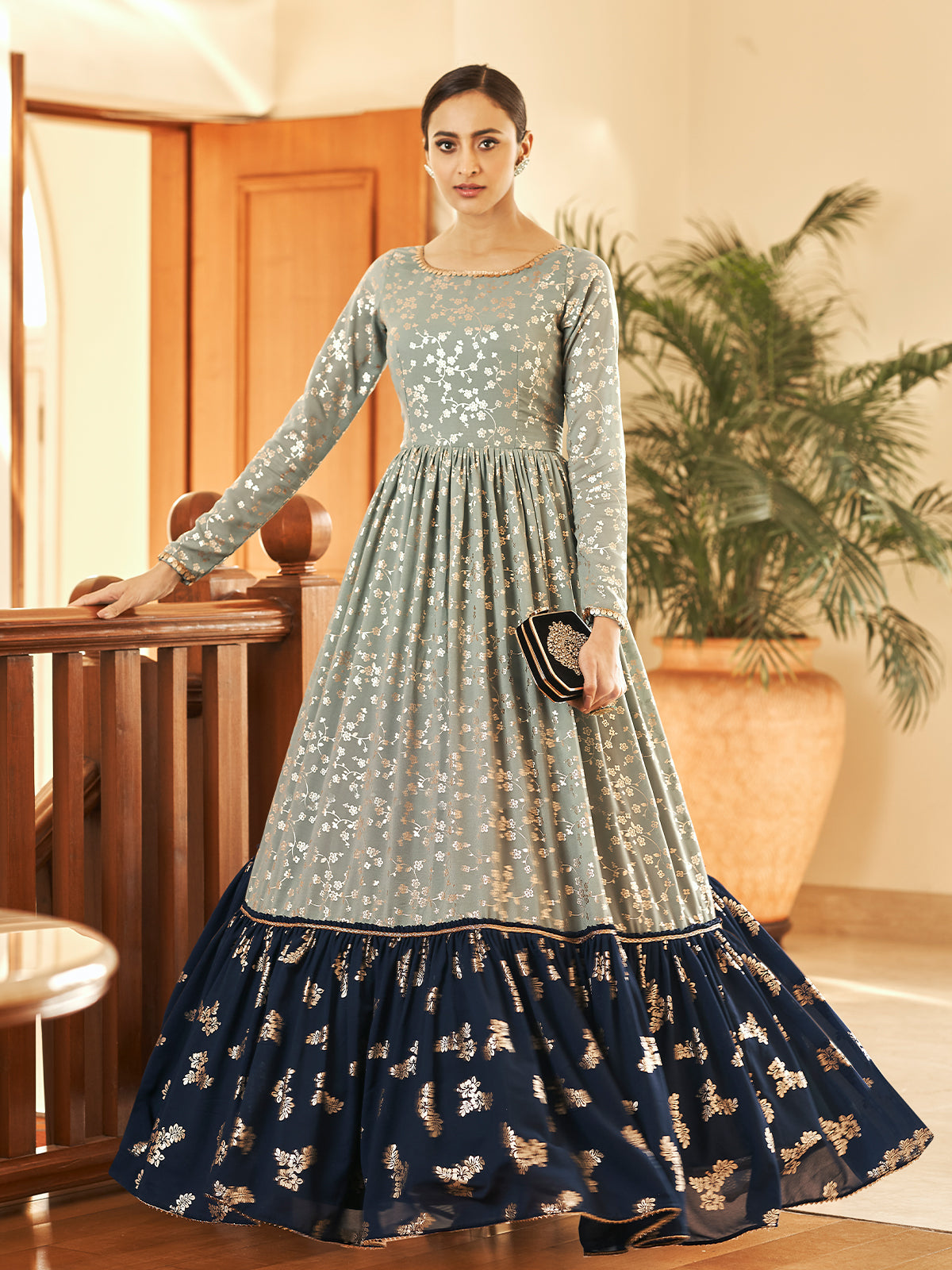 Pattern: Embroidered Ladies Designer Gown at Rs 2249 in Bengaluru | ID:  16487552855