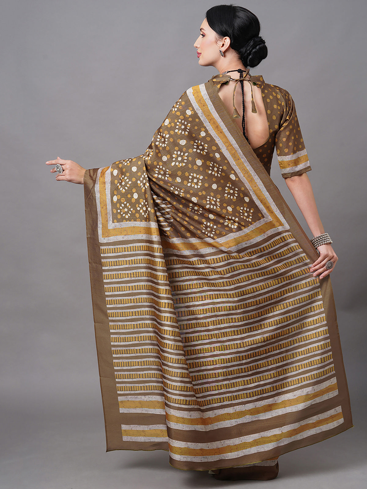 Olive Blend Silk Woven Saree With Unstitched Blouse