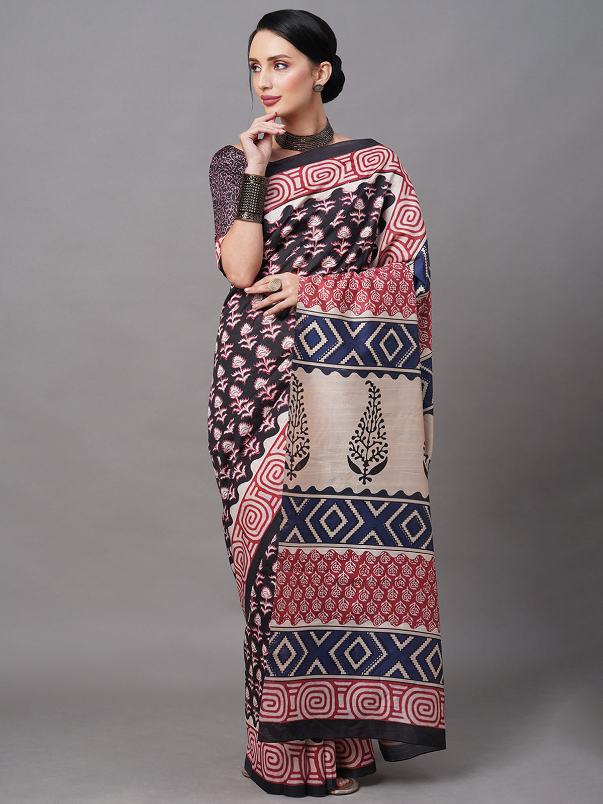 Black Blend Silk Woven Saree With Unstitched Blouse