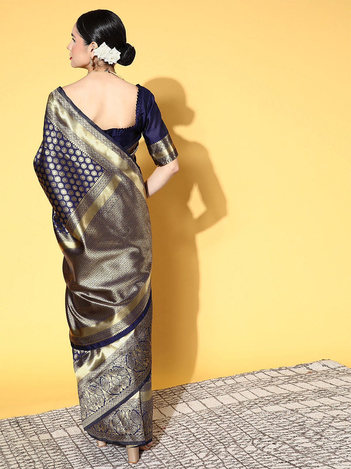 Navy Blue Silk Woven Saree With Unstitched Blouse