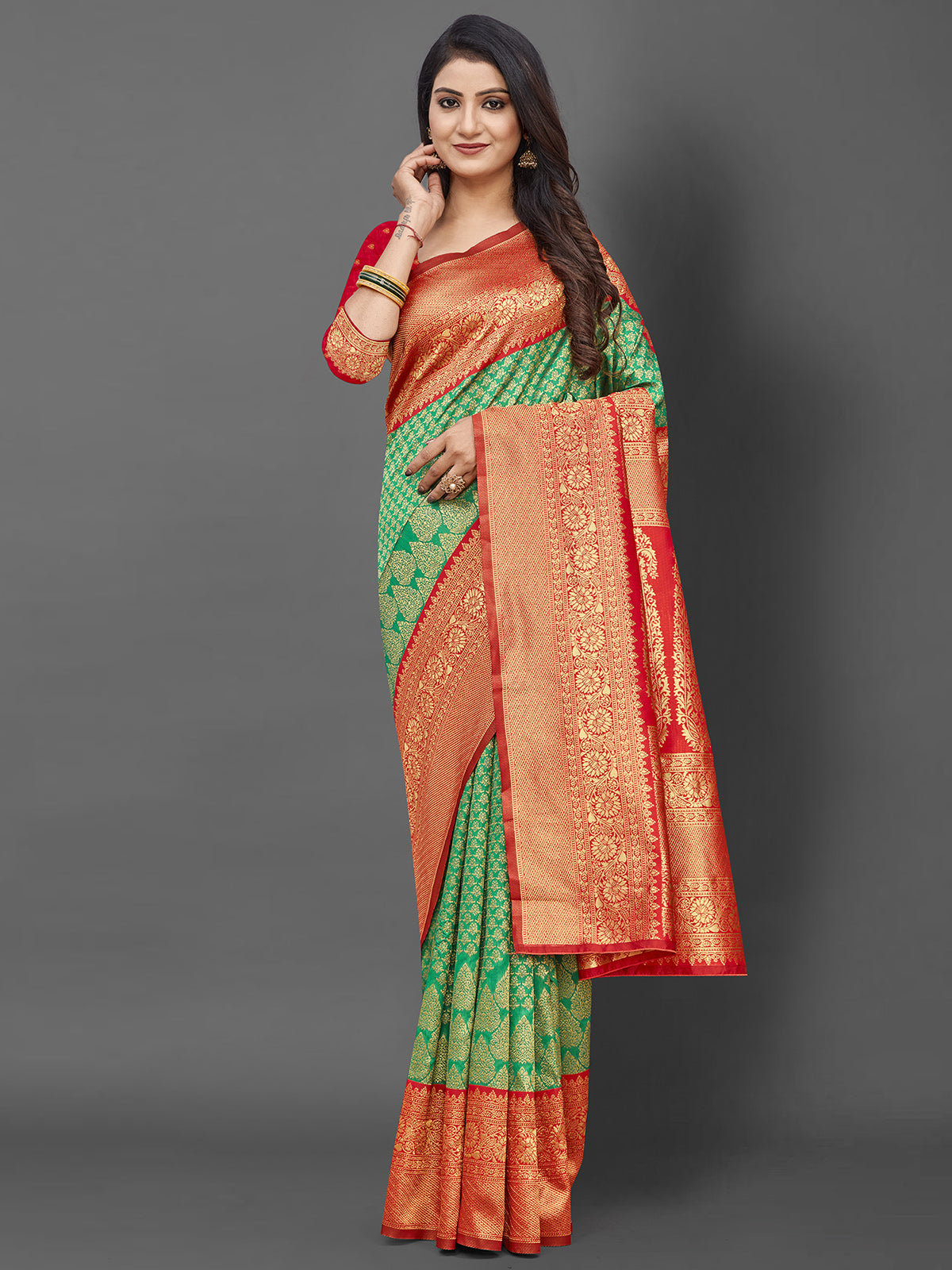 Odette Women Green Woven Blend Silk Saree With Unstitched Blouse