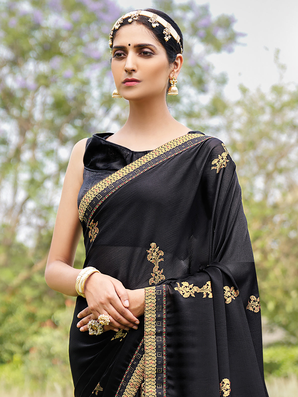 Odette Women Black Printed Chiffon Saree With Unstitched Blouse