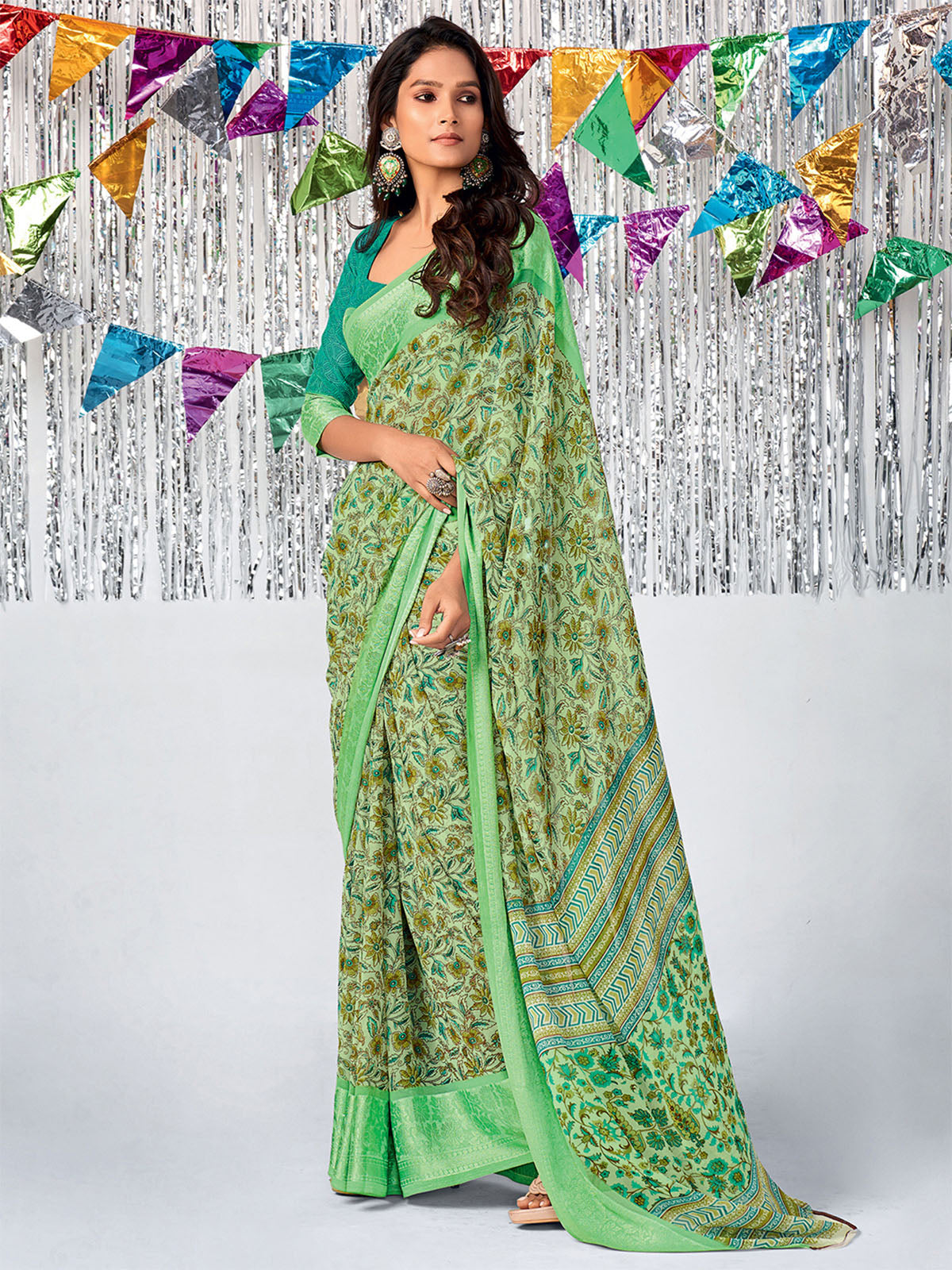 Odette Women Georgette Light Green Printed Saree With Unstitched Blouse