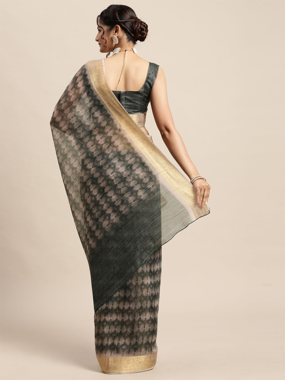Odette Women Cotton Blend Grey Digital Print Designer Saree With Unstitched Blouse