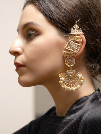 Always golden and sparkling dangle with kundan and pearl earrings - Odette