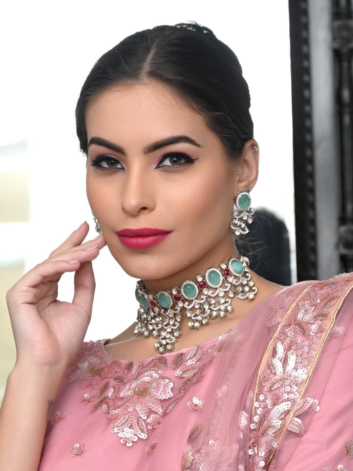 Pin by Megha Nalawade on Indian bridal | Engagement makeup, Indian eye  makeup, Eye makeup