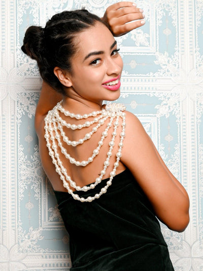 Beautiful Elegant Pearl Necklace Set - Odette