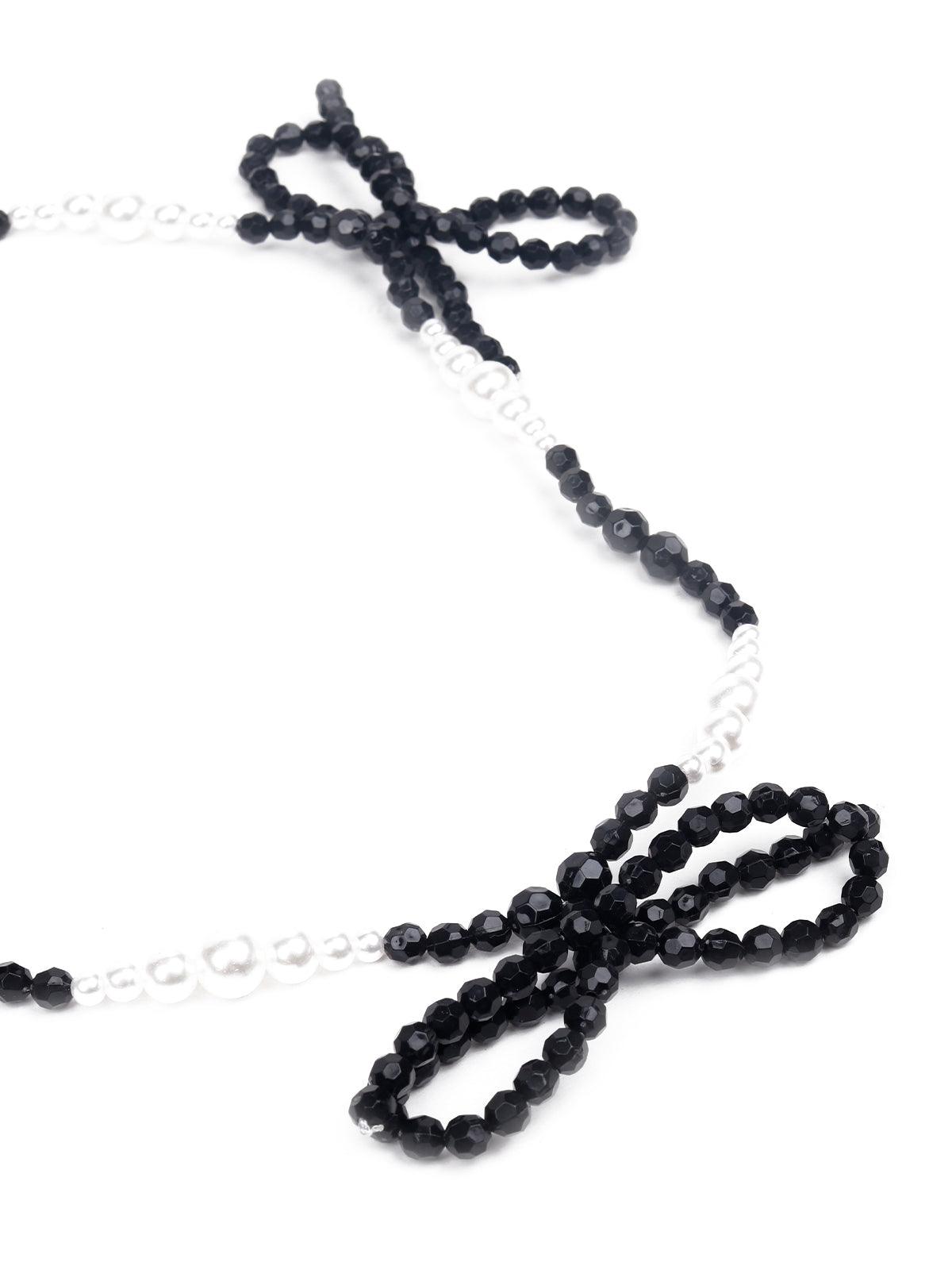 Black and white stunning necklace - Odette