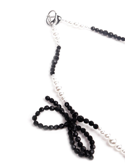 Black and white stunning necklace - Odette