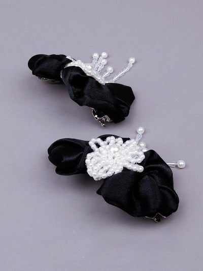 Classic shine black embellished with artificial pearls hair clips - Odette