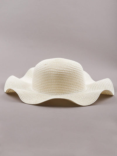 Classic White oversized gorgeous hat - Odette