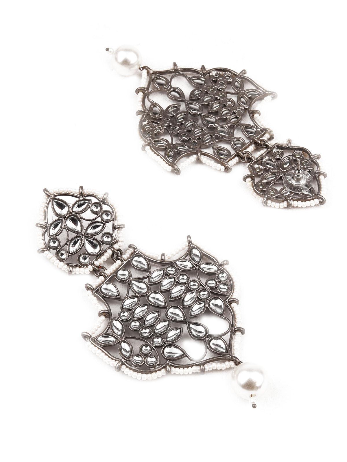 DESIGNER GREY AND WHITE DANGLER EARRINGS - Odette