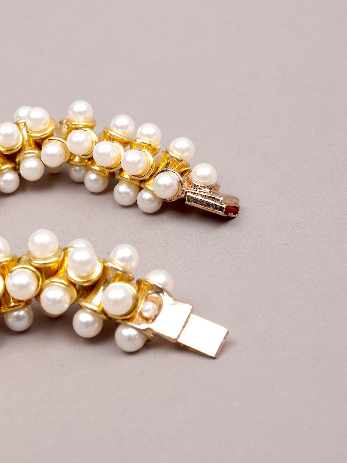 Exquisite Gold-Tone Pearl Embellished Necklace - Odette