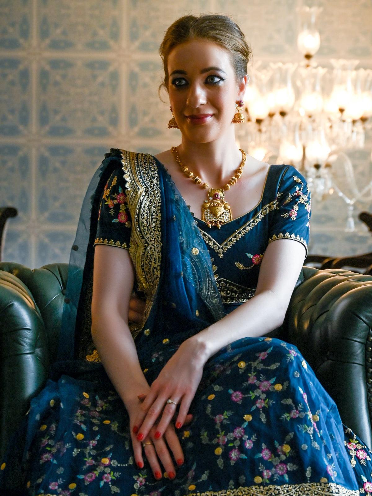 Gold Jewellery Long Necklace For Saree Saree With Long Necklace Jeana Polki Long Necklace – Tyaani