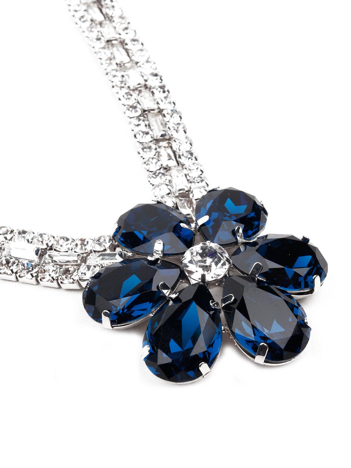 Floral pendant princess necklace - Odette