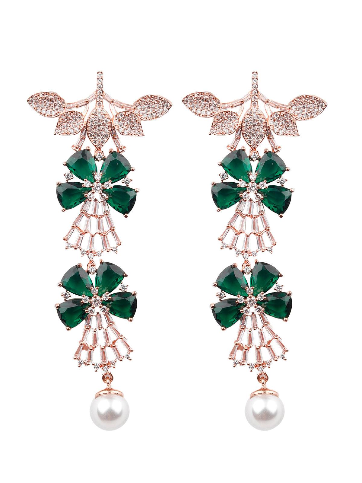 Gorgeous emerald colour graceful drop earrings - Odette