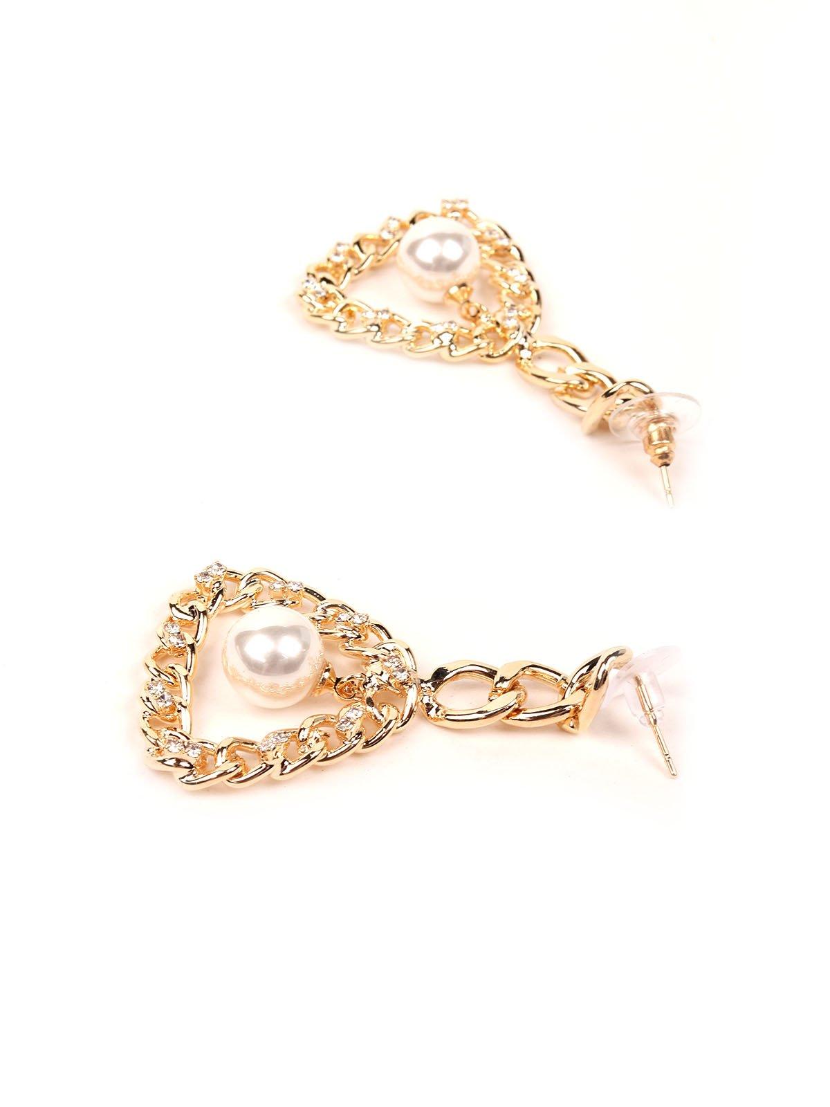 Interlinked chained pearl drop earrings - Odette
