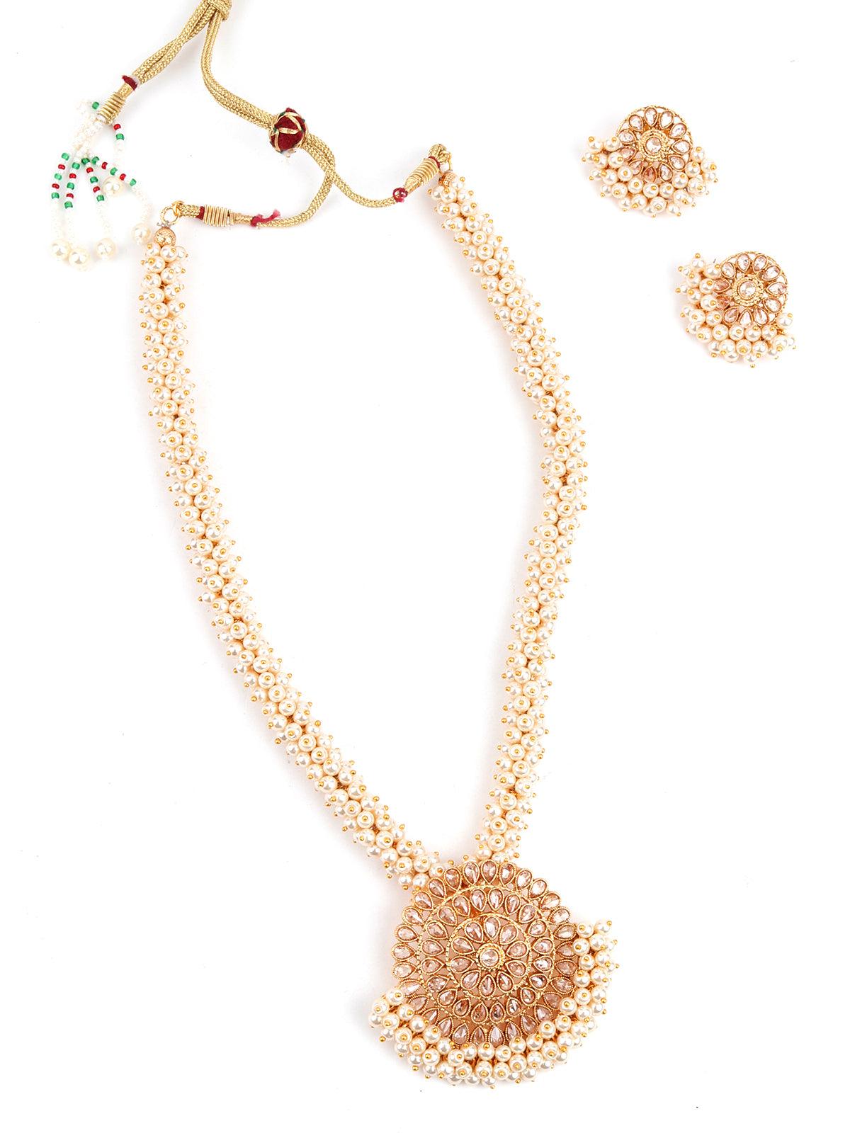Pretty Kundan and Pearls Jewellery Set - Odette