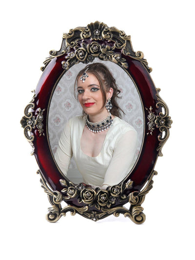 Red classical oval shapped photoframe - Odette