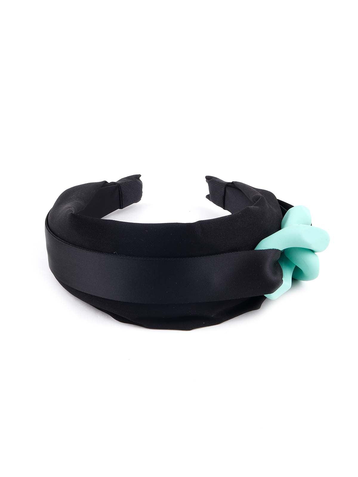 Sleek black hairband embellished with a side green chunky chain - Odette
