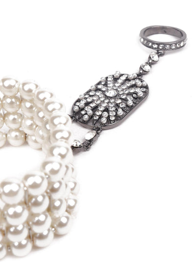 Stunning artificial pearl bracelet with a ring - Odette