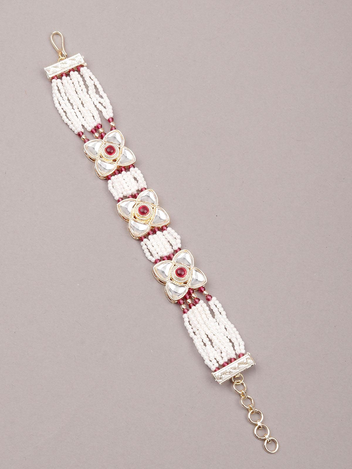 White and red beaded floral bracelet - Odette