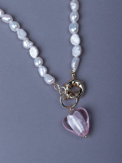 White Stoned Exquisite Necklace With A Heart Shape Pendant - Odette